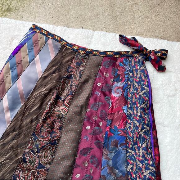 100% Silk Handmade Ties Skirt SKU 06181 - Picture 7 of 16